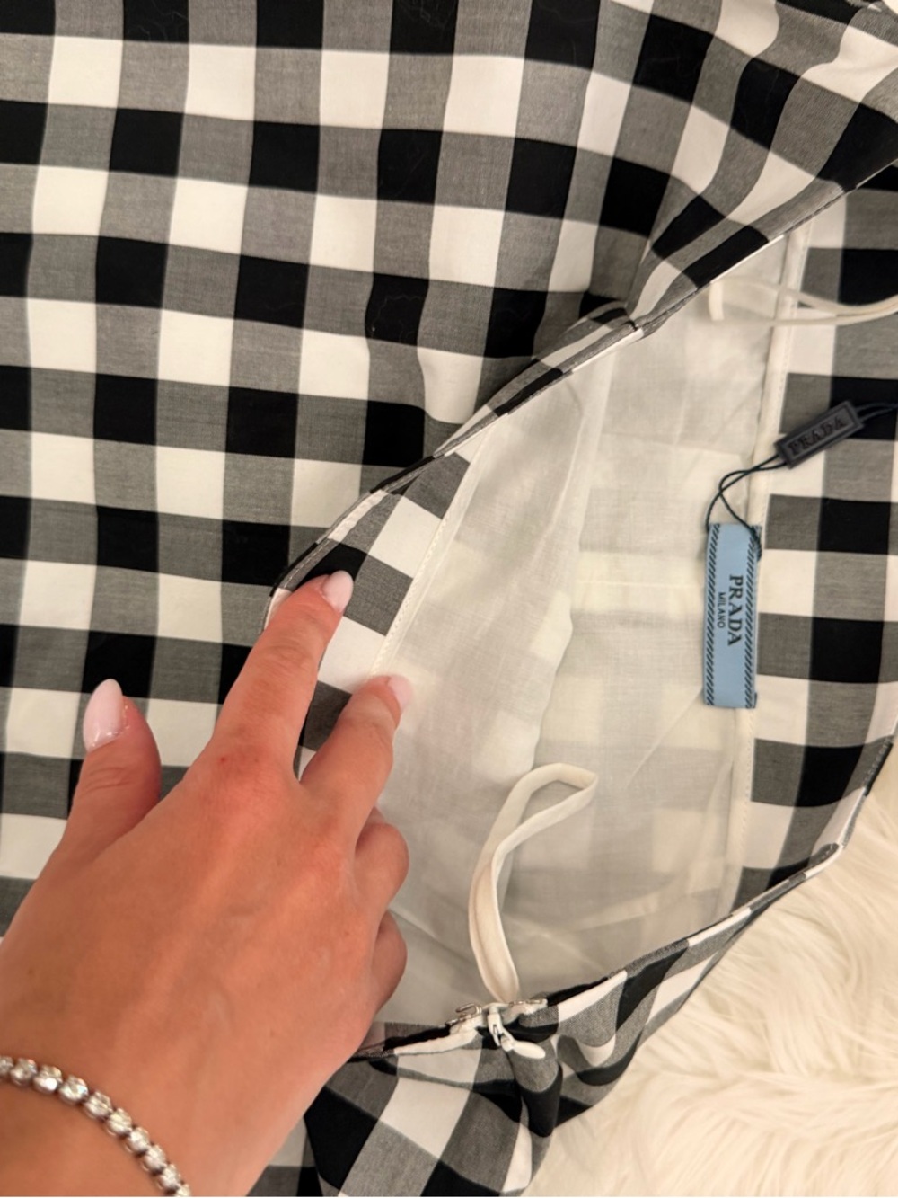 Prada gingham long skirt 🤍 - Picture 5 of 5